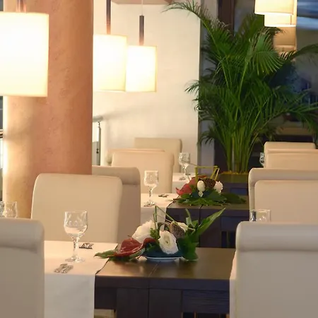 Vigo Hotel